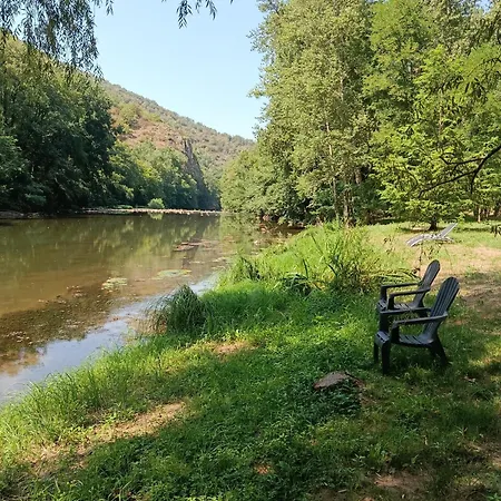 Apartment Au Bord De La Riviere